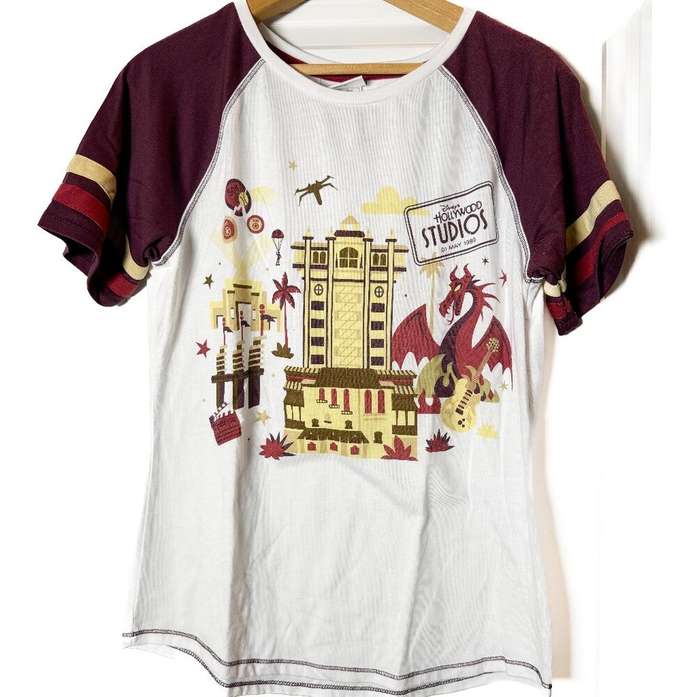 Disney Parks Hollywood Studios Women's Raglan Short Sleeve Graphic Tee Size L